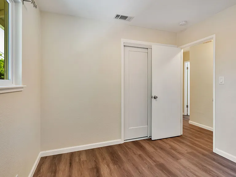 1581 Willowdale Dr — Photo 20
