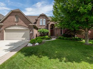 19429 Chalk Dr, Macomb, MI 48044