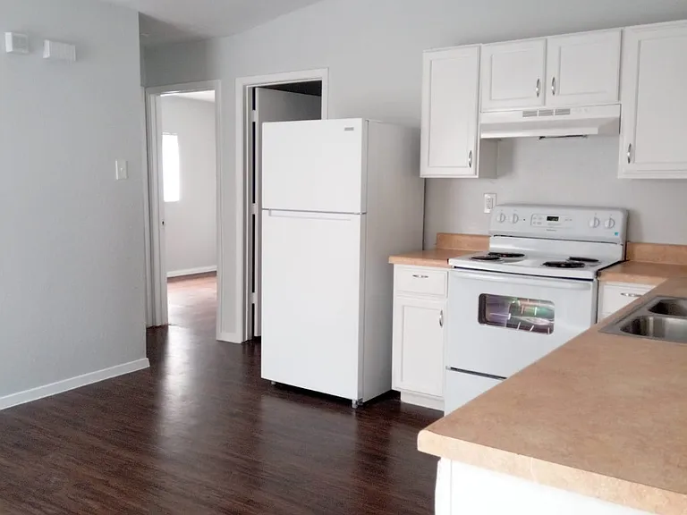 4171 Sunrise Glade Dr — Photo 2