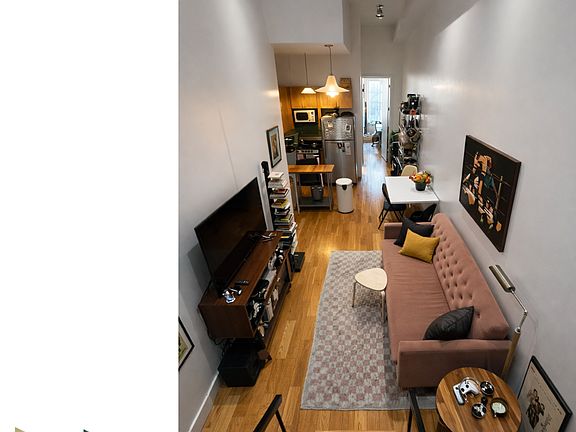 5th image of 238 Troutman St #3F
