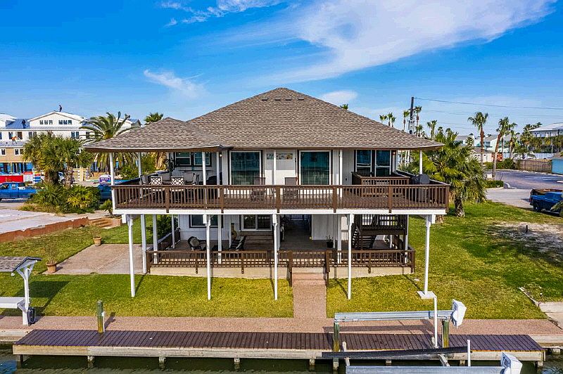1st image of 34 Mazatlan Dr