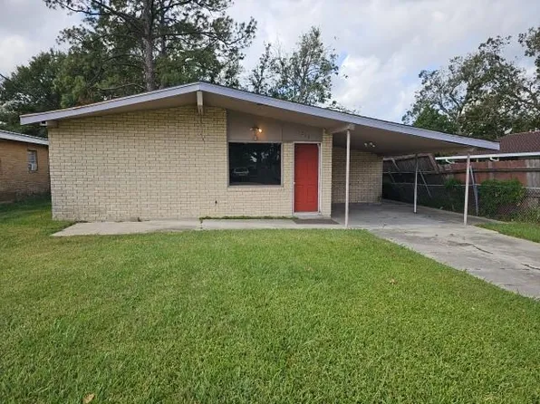 209 Pecos St, Morgan City, LA 70380