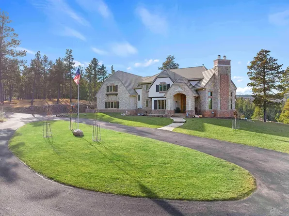 195 Pine Cone Ave, Spearfish, SD 57783