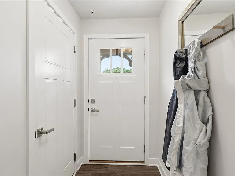 117 Moyer Hill Dr — Photo 4