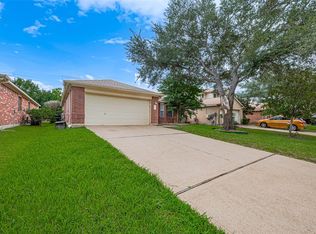 17323 Thicket Hollow Ln, Cypress, TX 77429