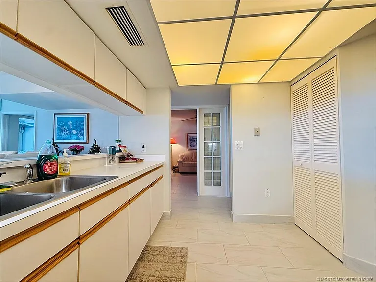 8800 S Ocean Dr #806 — Photo 6