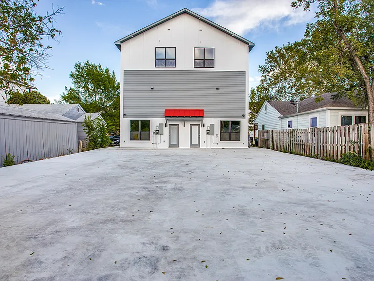 3218 Forest Park Blvd — Photo 18