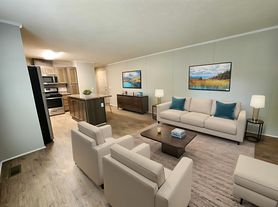 4359 Dogwood Blvd, Clarkston, MI