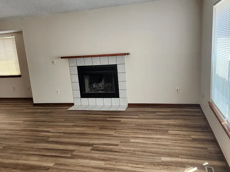 2730 Bluegrass Dr — Photo 9