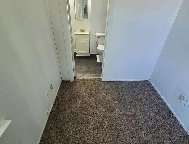 205 N C St #1 — Photo 4