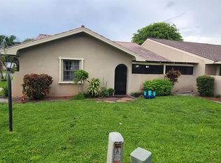 12689 Westhampton Cir, Wellington, FL 33414