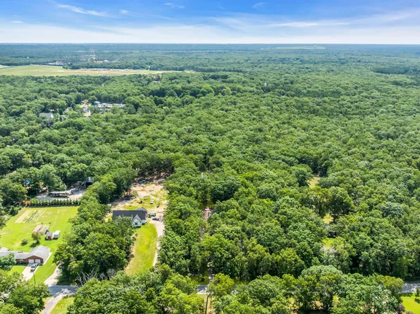 571 Whitecomb Avenue, Jackson, NJ 08527