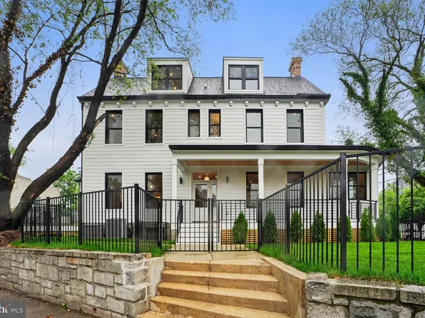 3901 New Hampshire, Washington, DC 20011