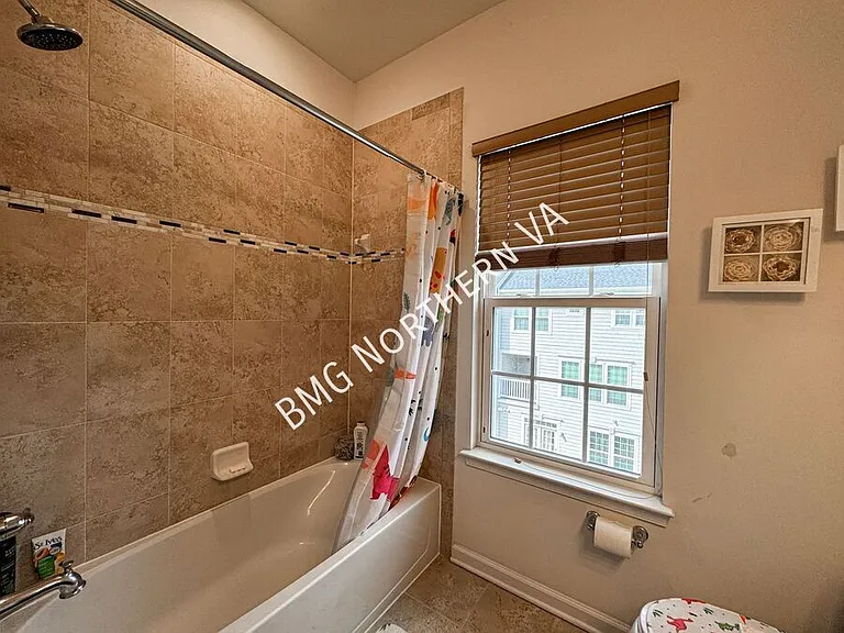 3190 Yeager Dr — Photo 28
