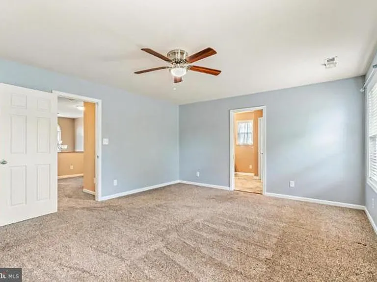 10 Sassafras Ln — Photo 24