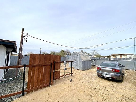5th image of 45386 W Hathaway Ave