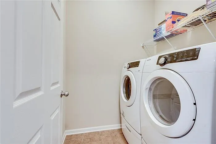 2318 Brynfield Cv — Photo 21