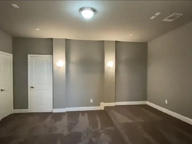 3000 Comal Ct — Photo 18