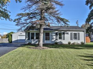 24 Peach Blossom Rd N, Hilton, NY 14468