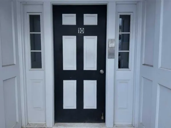 10 Lenox Ct APT 807, Suffern, NY 10901