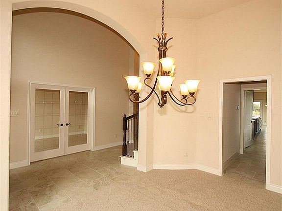 4th image of 1919 Cayman Bend Ln