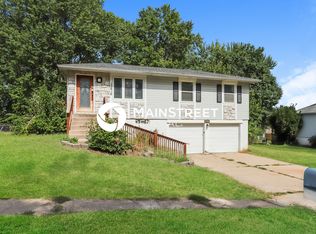 17816 Greentree Ave, Independence, MO 64057