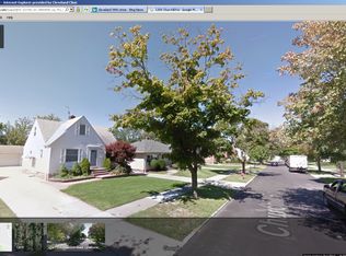 1208 Churchill Rd, Lyndhurst, OH 44124