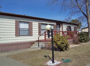 10 Barbara Ln, Barnegat, NJ 08005