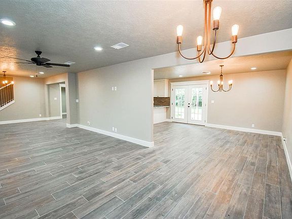 5th image of 3112 Canal Ave