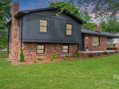 606 Hillcrest St, Hudson, NC, 28638