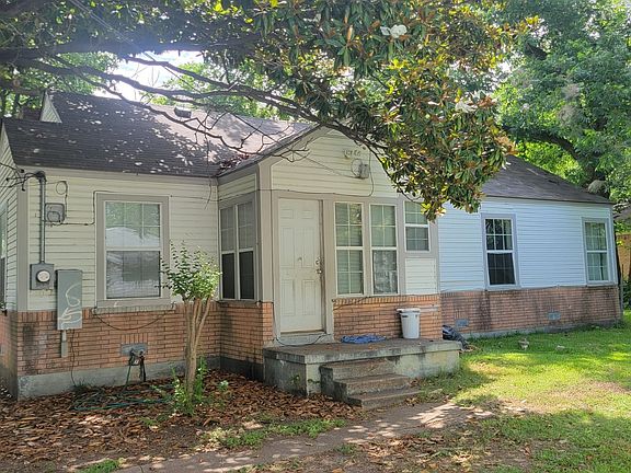 3rd image of 4503 Vandervort Dr