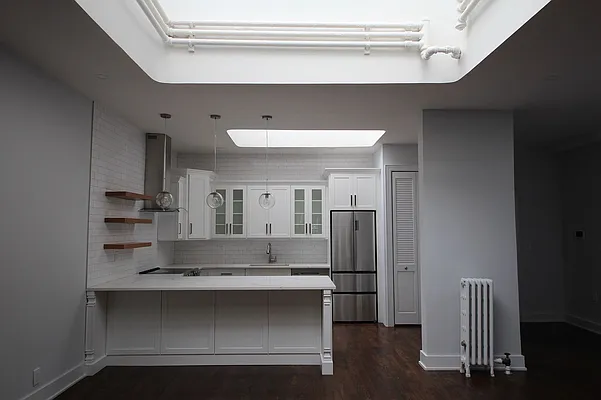 Rented by Waverly Realty Associates | media 55