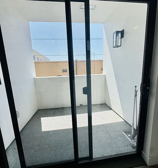919 S Harvard Blvd #205 — Photo 7