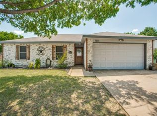 7201 Windhaven Rd, North Richland Hills, TX 76182