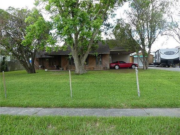 4th image of 310 Gordon Ave