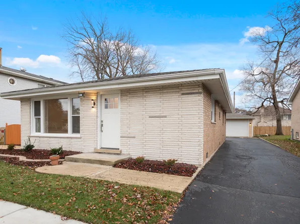 5611 W 81st Pl, Burbank, IL 60459