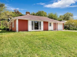2910 Southridge Dr, South Bend, IN 46614