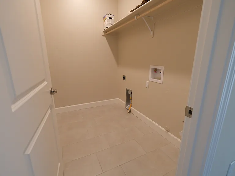 804 N Palm St — Photo 11