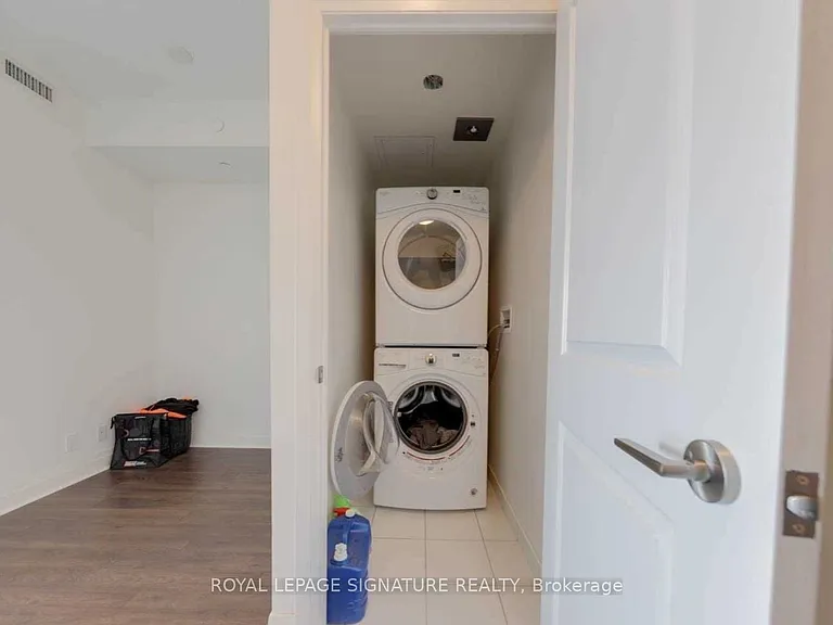 17 Zorra St #1407 — Photo 12