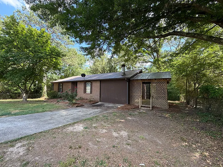 24 Woodberry Dr SE — Photo 2