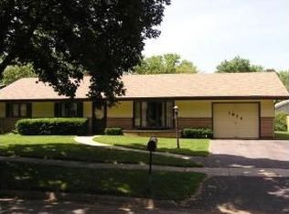 1814 Wisteria Rd, Rockford, IL 61107