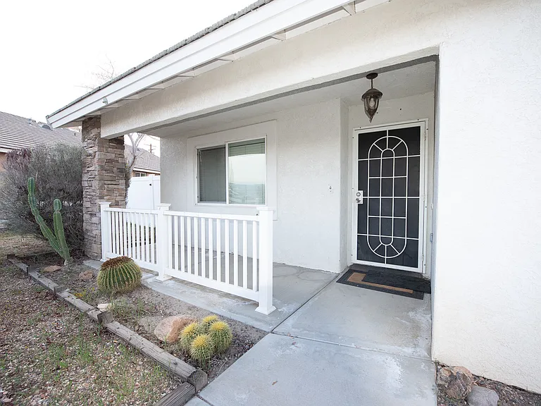 14010 Millbrook Dr — Photo 4
