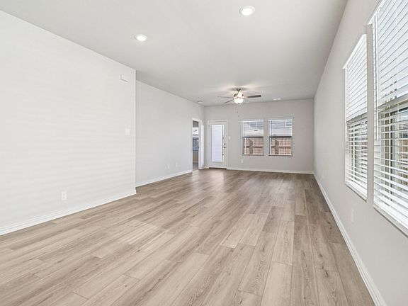 7th image of this home