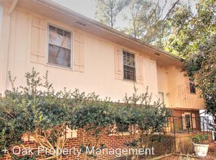 1120 Cedarhurst Dr, Raleigh, NC 27609