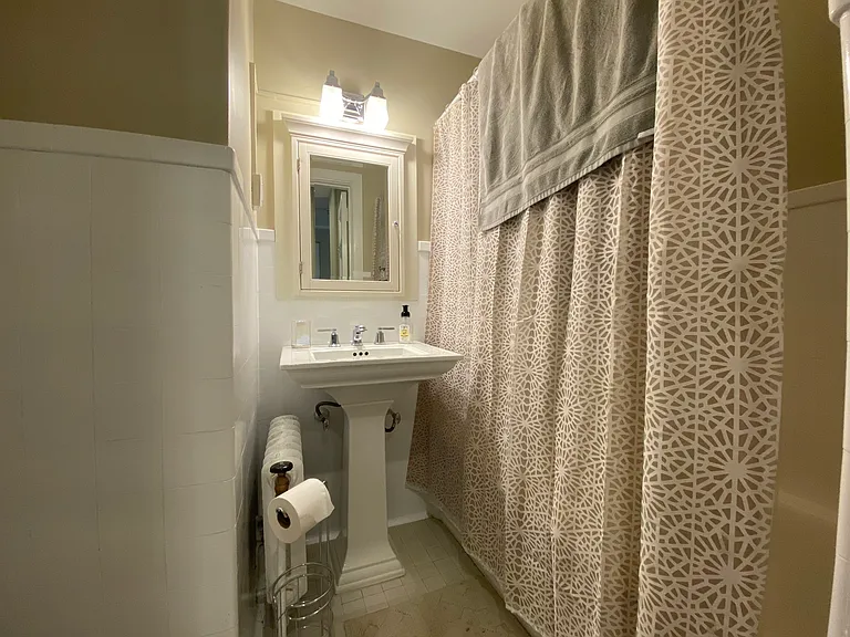 21 Beacon St #3C — Photo 9