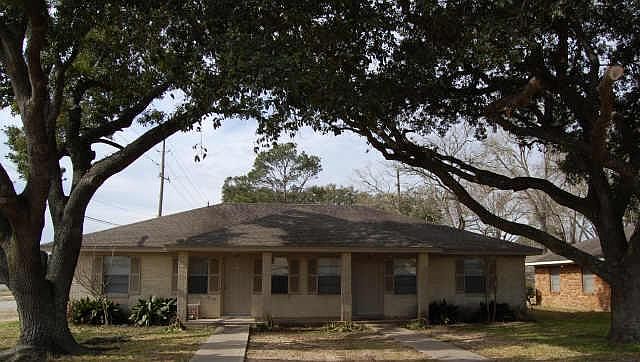 1st image of 801 Shetland Ln #A