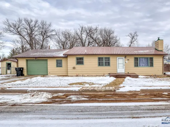522 Elmira Ave, Newell, SD 57760