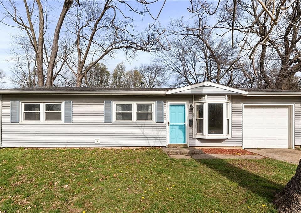 1st image of 2724 S 52nd Ct