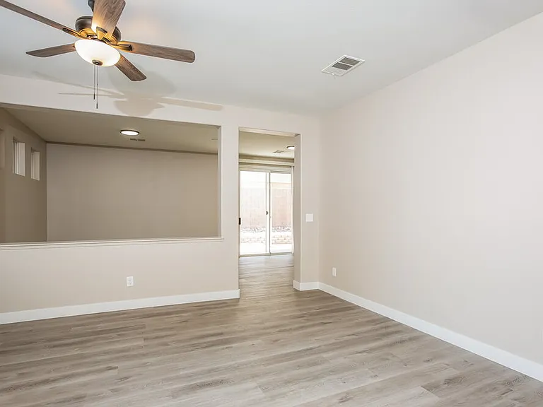 3555 April Springs St — Photo 4
