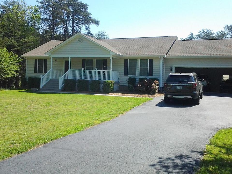 1st image of 118 Douglas Dr